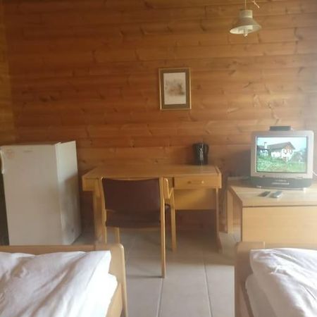Lyst Dobbelt Vaerelse Med Egen Indgang Og Bad Apartment Nordborg Bagian luar foto